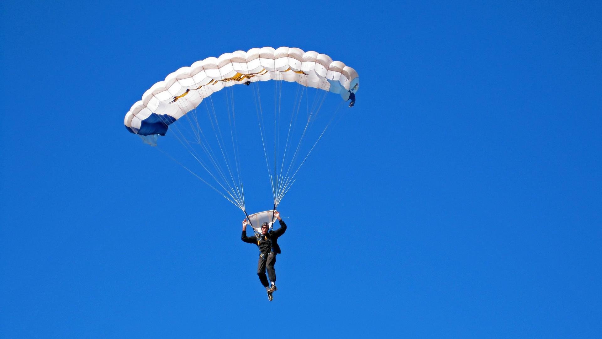 爱游戏体验-自由泳呼吸节奏调整有效，请问自由泳的呼吸该怎么呼吸